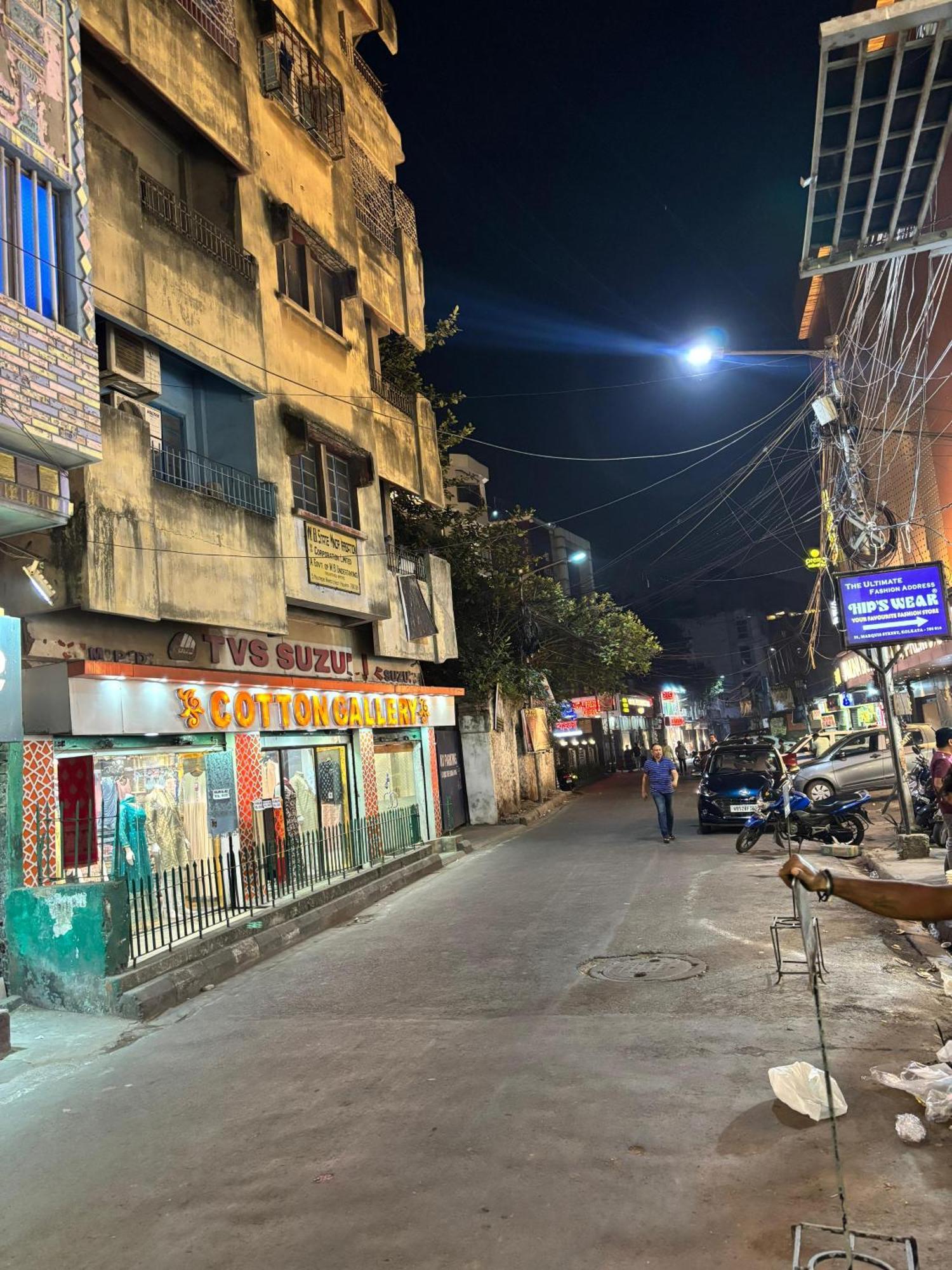 Hotel O Marquis Guest House Kolkata Bagian luar foto