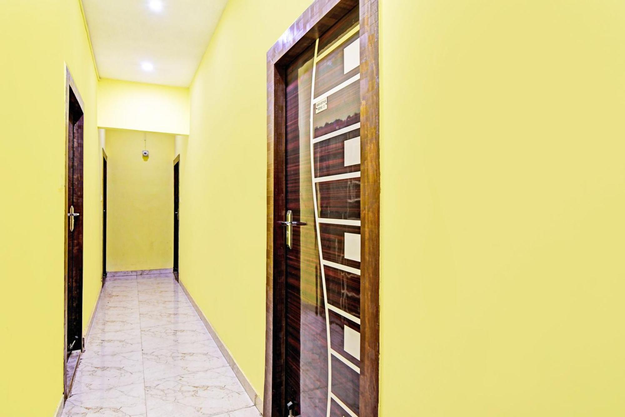 Hotel O Marquis Guest House Kolkata Bagian luar foto