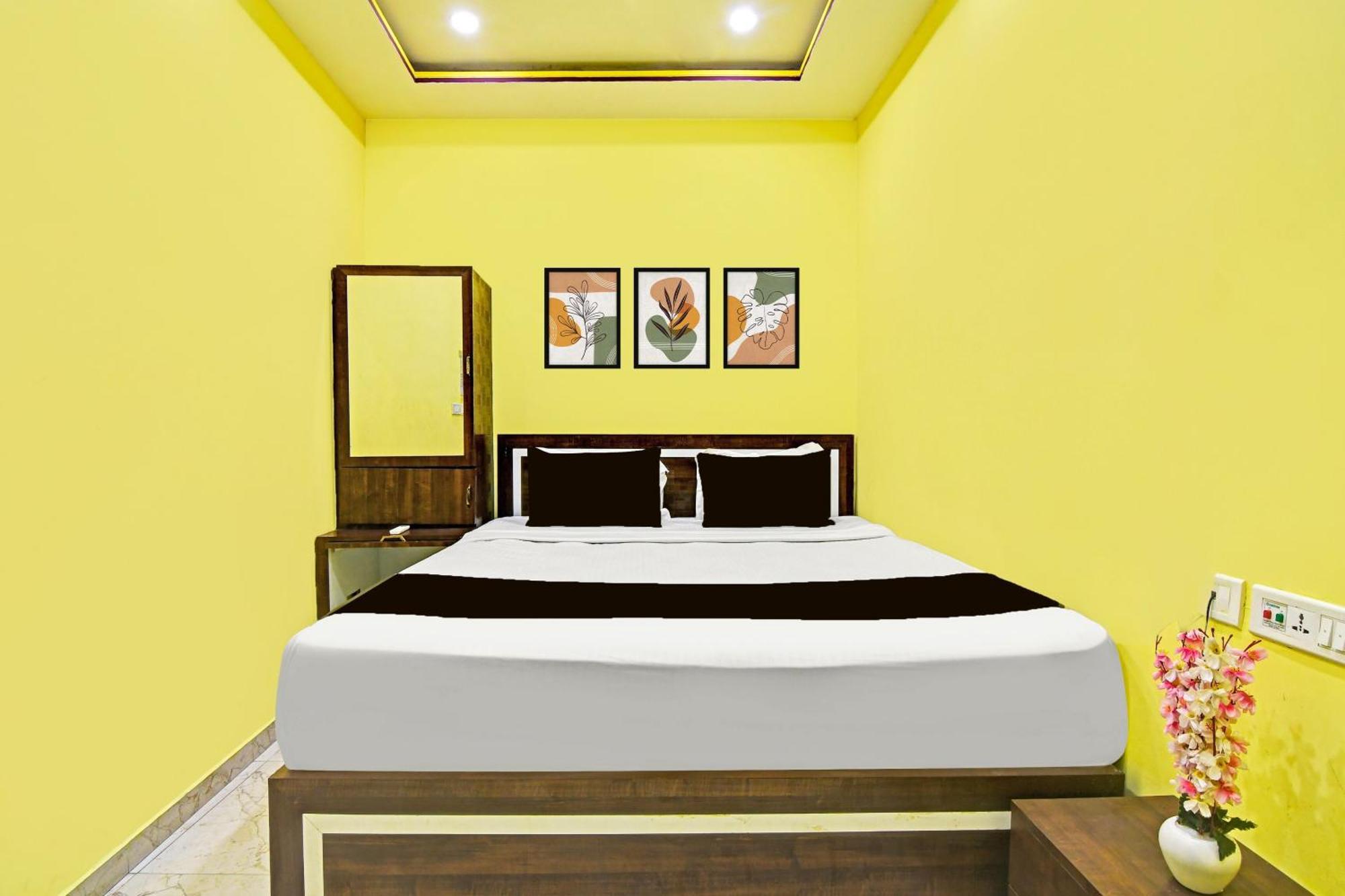 Hotel O Marquis Guest House Kolkata Bagian luar foto